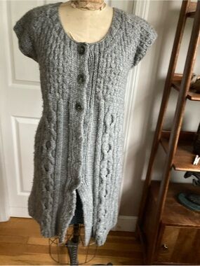 Gray Cable-Knit Short-Sleeve Button Front Sweater.